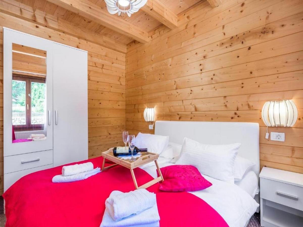 Apartments Plitvice Forest Korenica Exterior photo